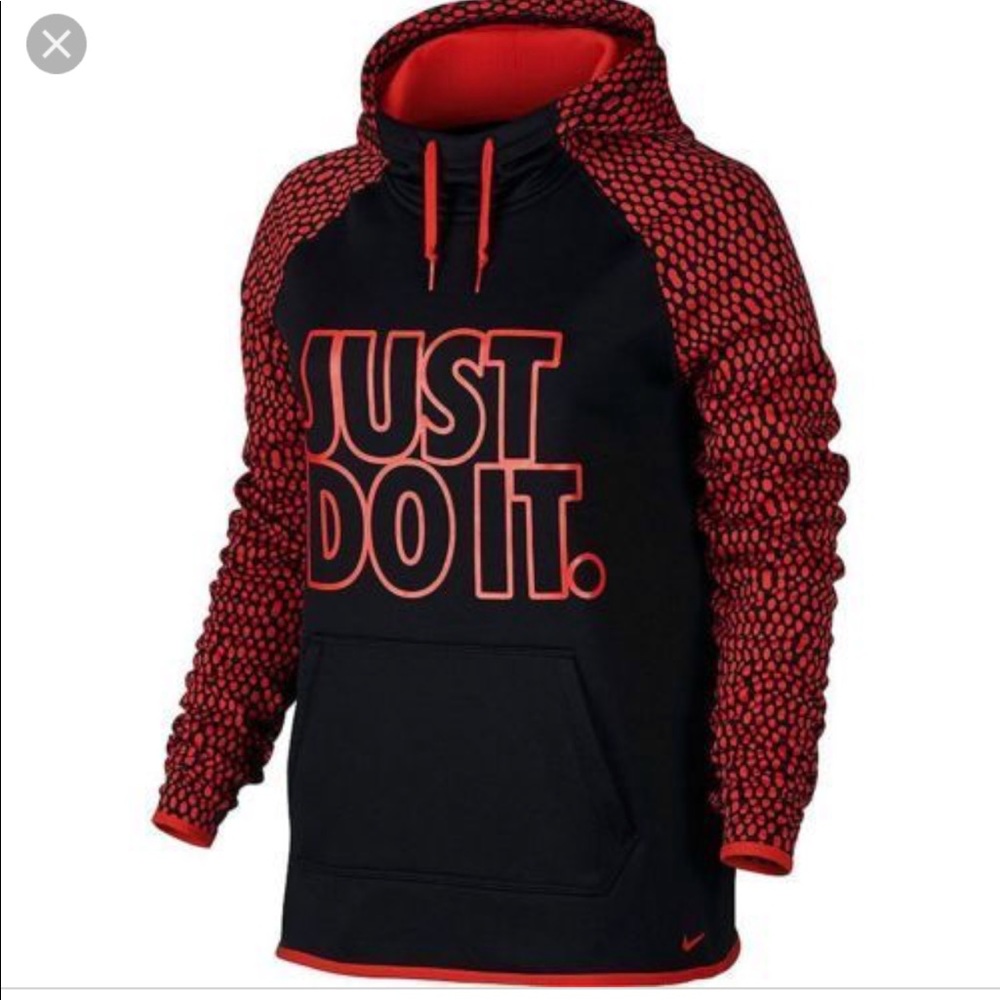 Nike Women's Black Red Polka Dot Therma-fit Hoodie